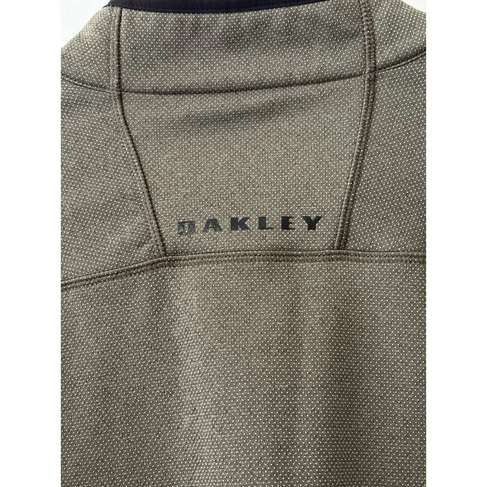Oakley mens xxl